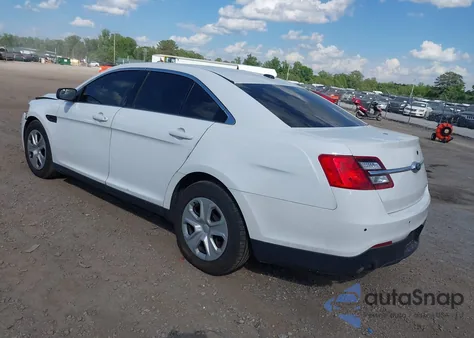 2015 Ford Police Interceptor из США, поврежденный, VIN 1FAHP2MK7FG203950